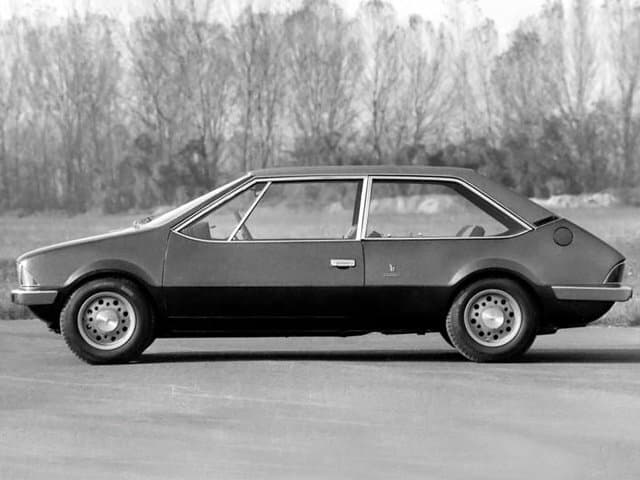 Fiat 128 1969 – 1985 — Yandan