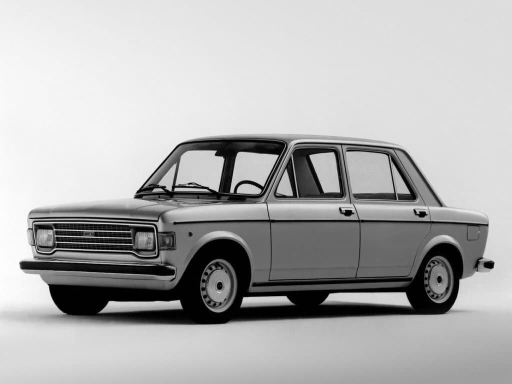 Fiat 128 1969 – 1985 — Yandan