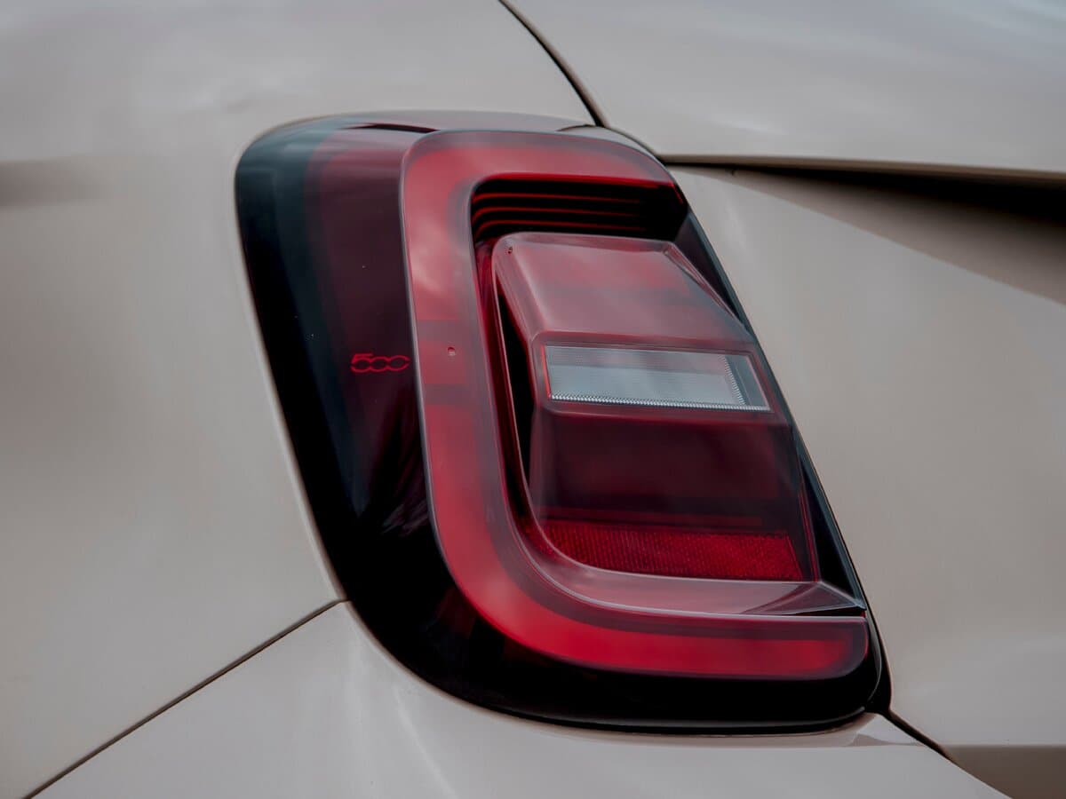 Fiat 500 III — Detal