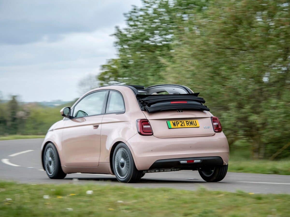 Fiat 500 III — 3/4 arxadan