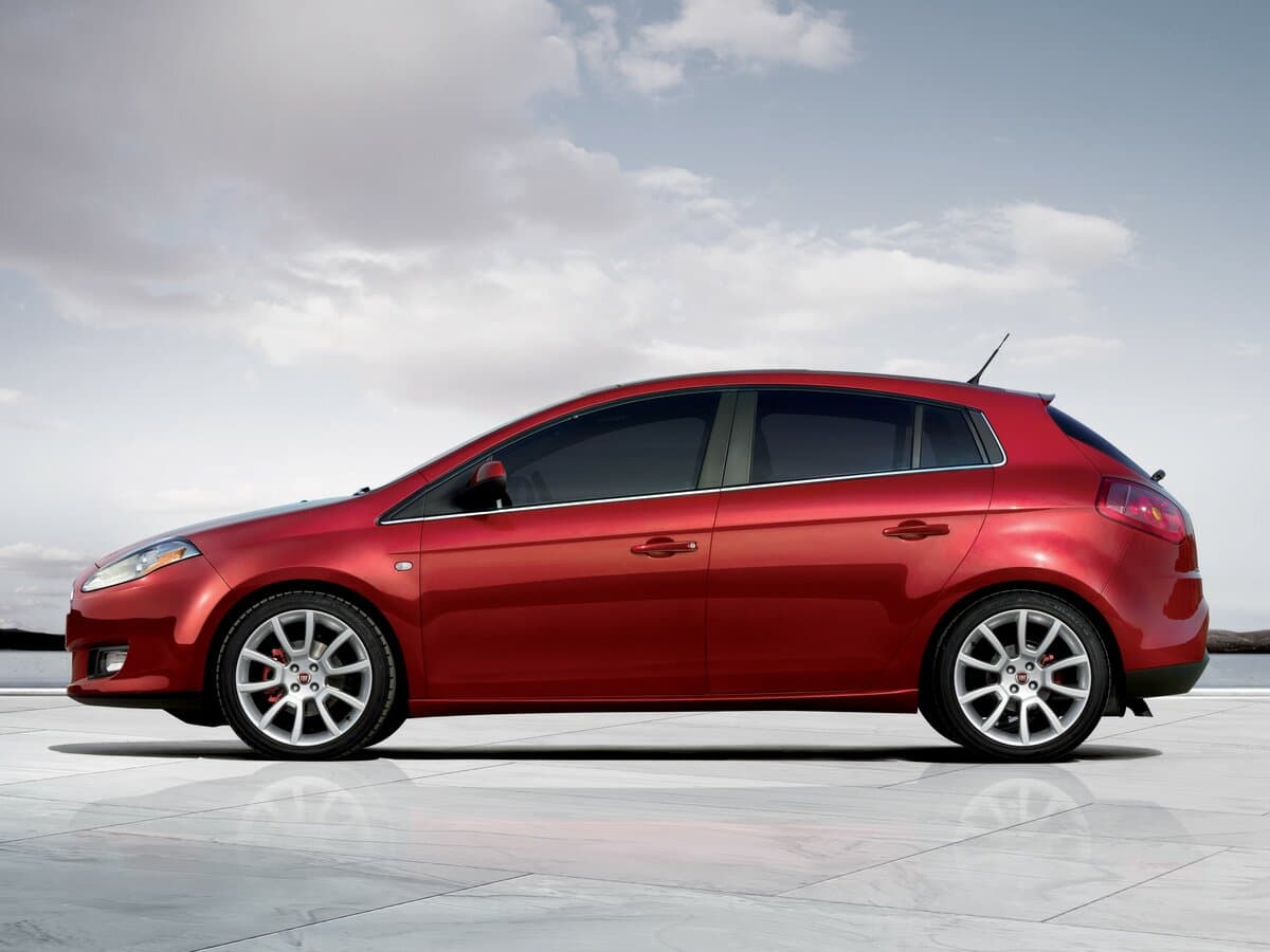 Fiat Bravo II — Yandan