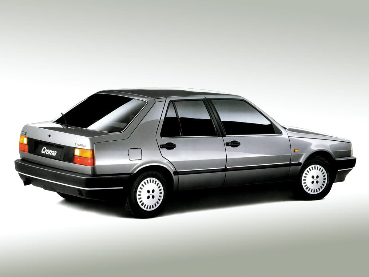 Fiat Croma I — 3/4 arxadan