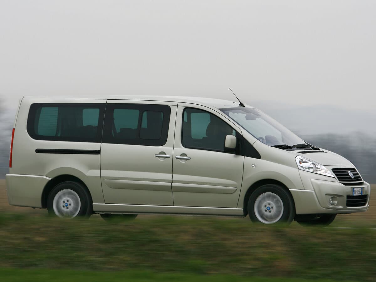 Fiat Scudo II — Yandan