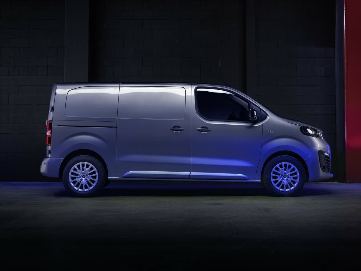 Fiat Scudo III — Yandan