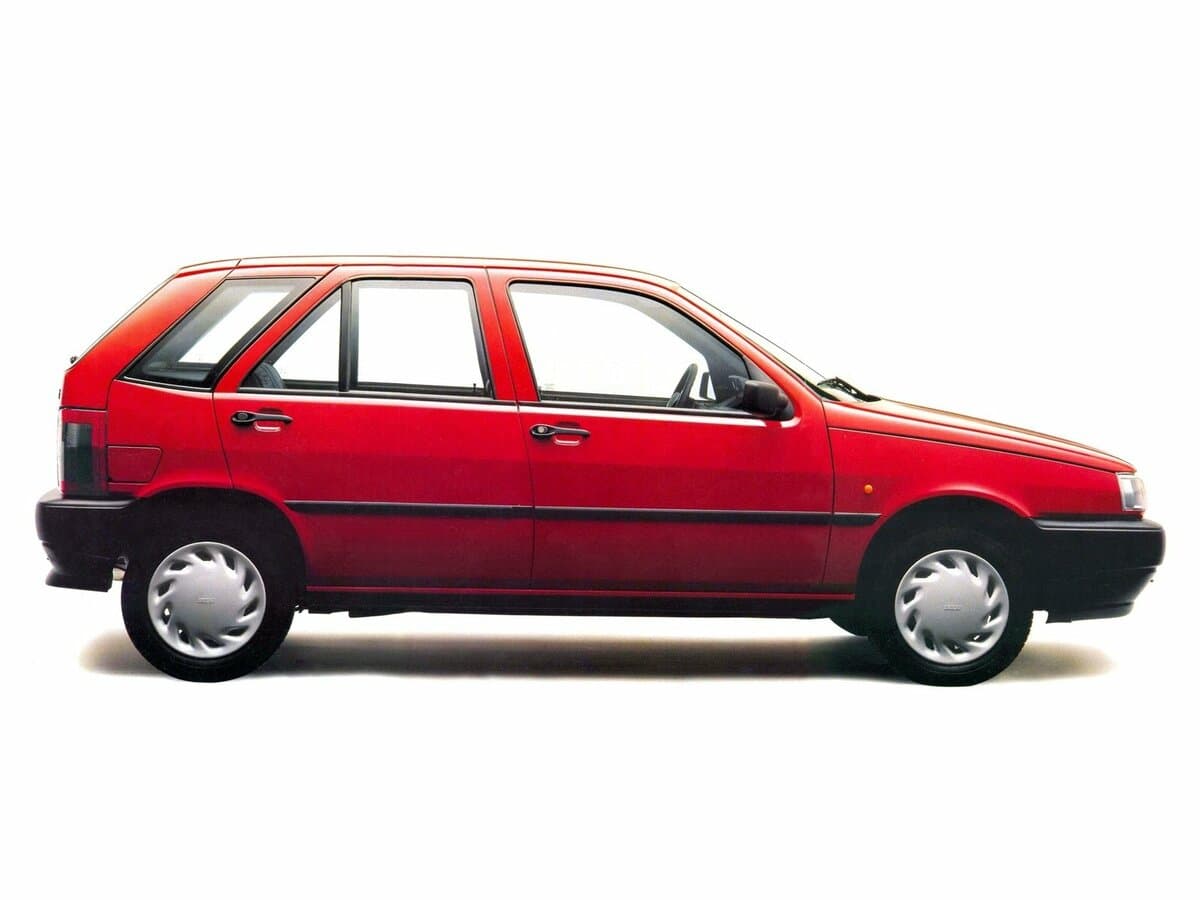 Fiat Tipo 160 — Yandan