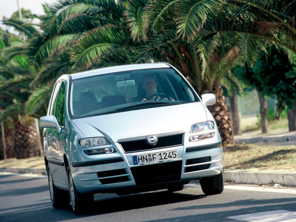 Fiat Ulysse II — Öndən
