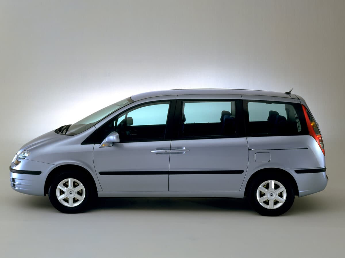 Fiat Ulysse II — Yandan