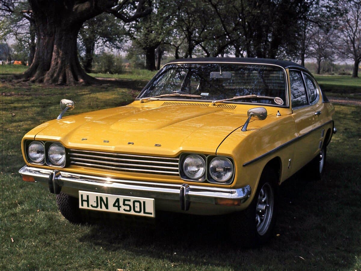 Ford Capri I — Öndən