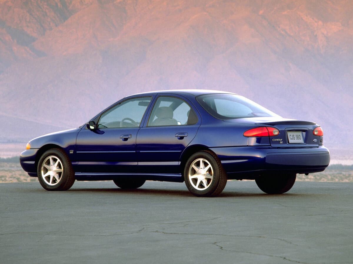 Ford Contour I — 3/4 arxadan