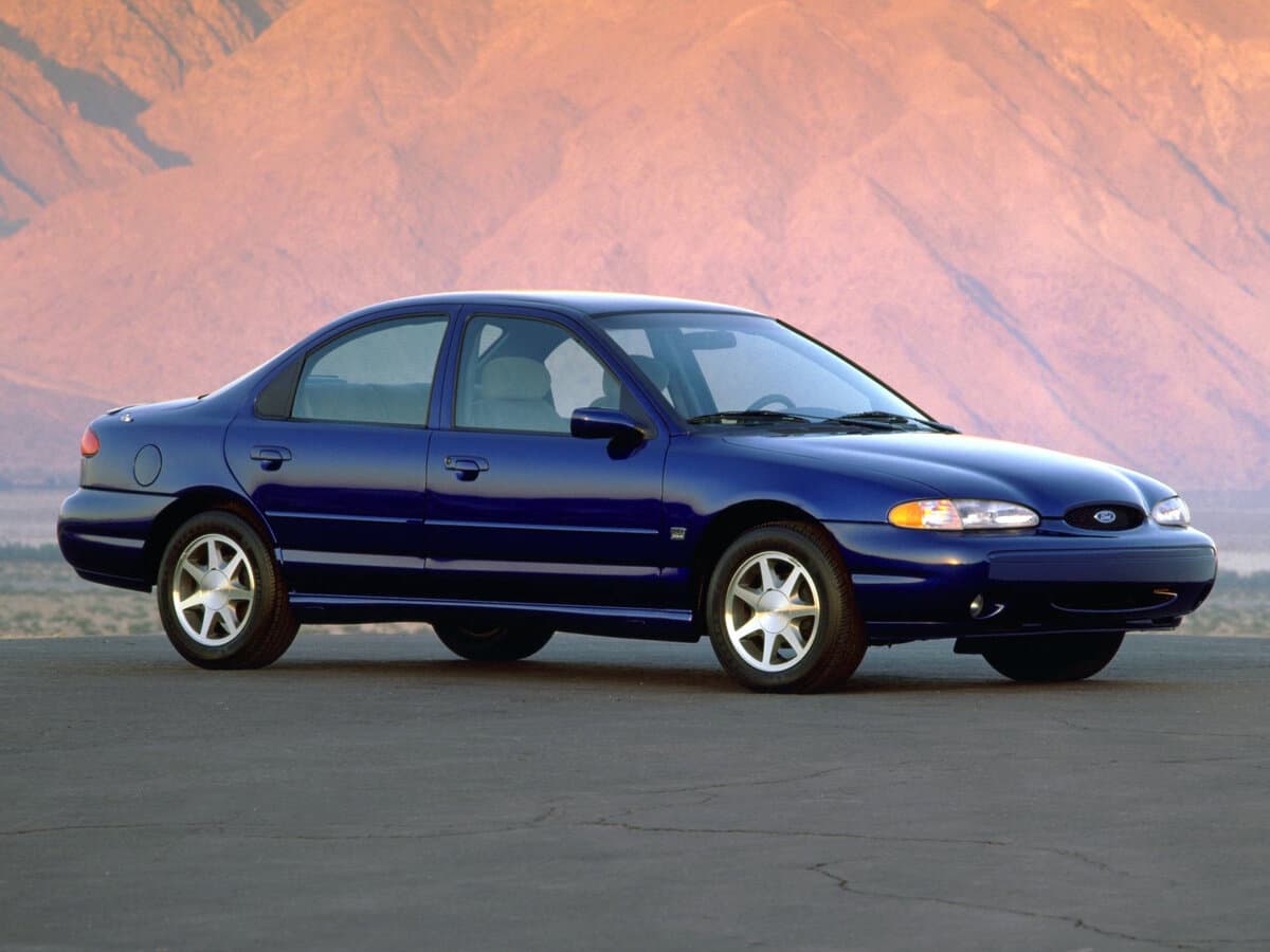 Ford Contour I — Yandan