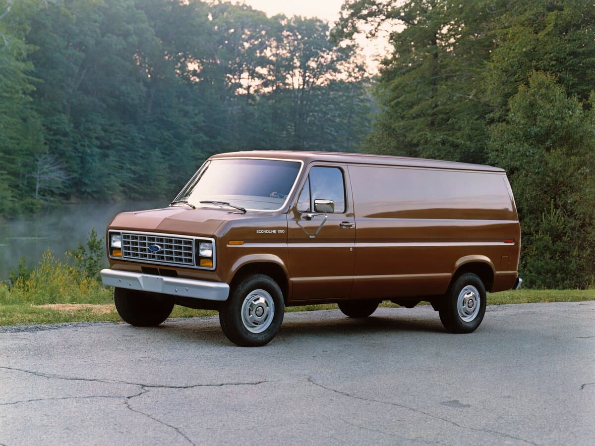 Ford Econoline III — Əsas şəkil