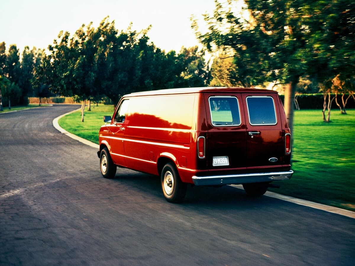 Ford Econoline III — 3/4 arxadan