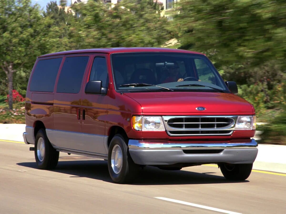 Ford Econoline IV — Əsas şəkil