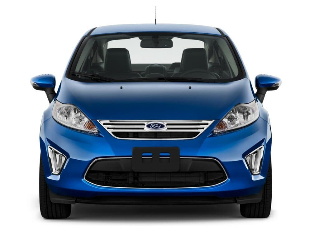 Ford Fiesta Mk6 — Öndən
