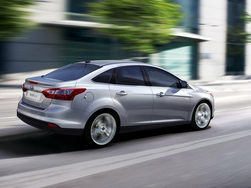 Ford Focus III — 3/4 arxadan