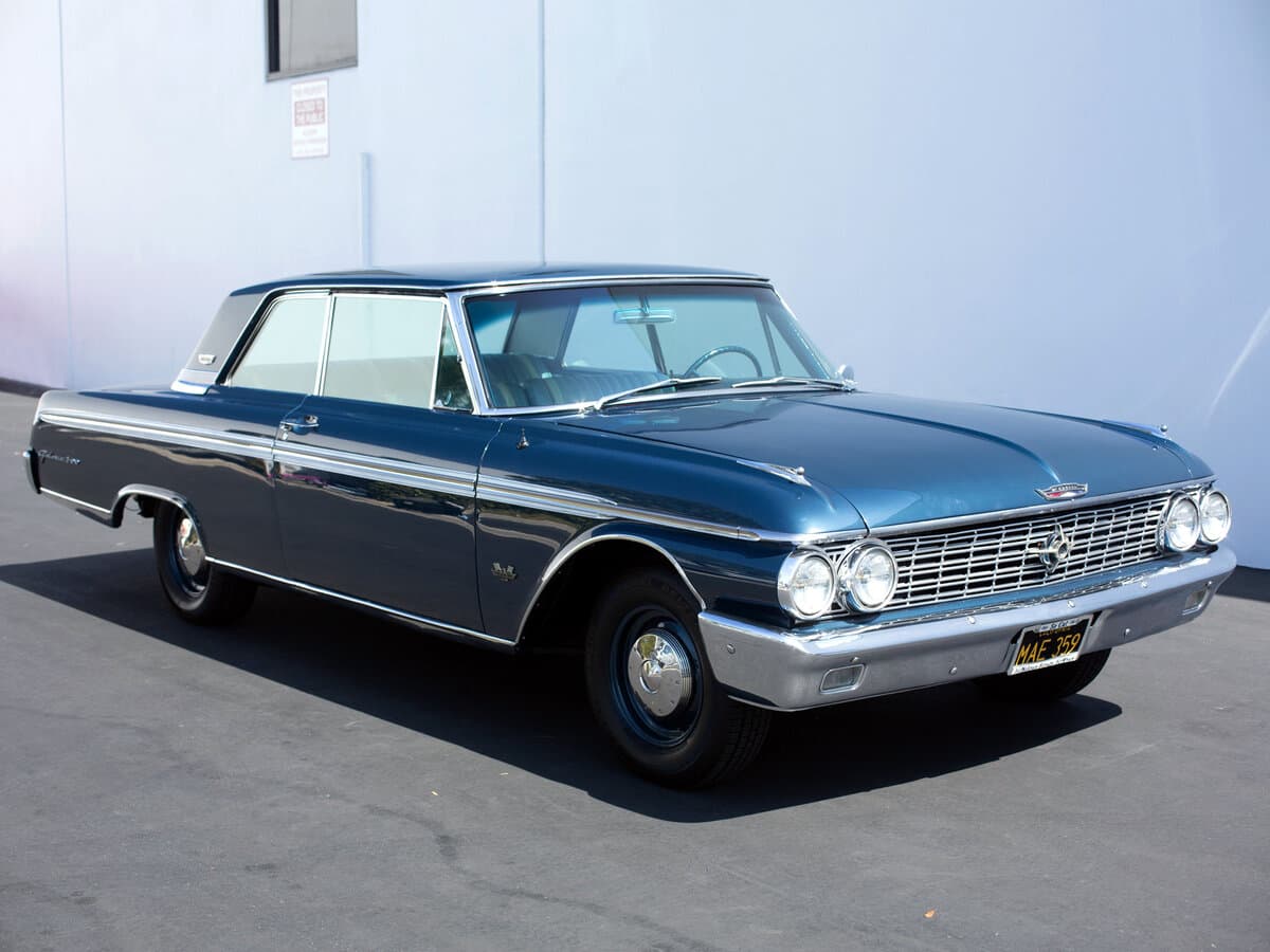 Ford Galaxie II — Əsas şəkil
