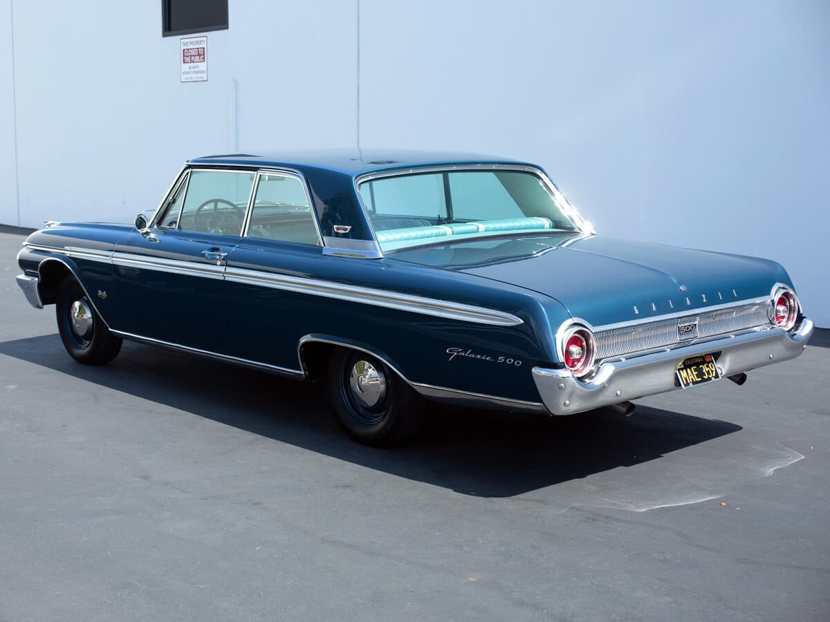 Ford Galaxie II — 3/4 arxadan