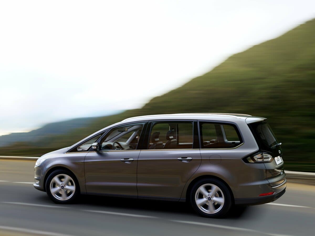 Ford Galaxy III — Yandan