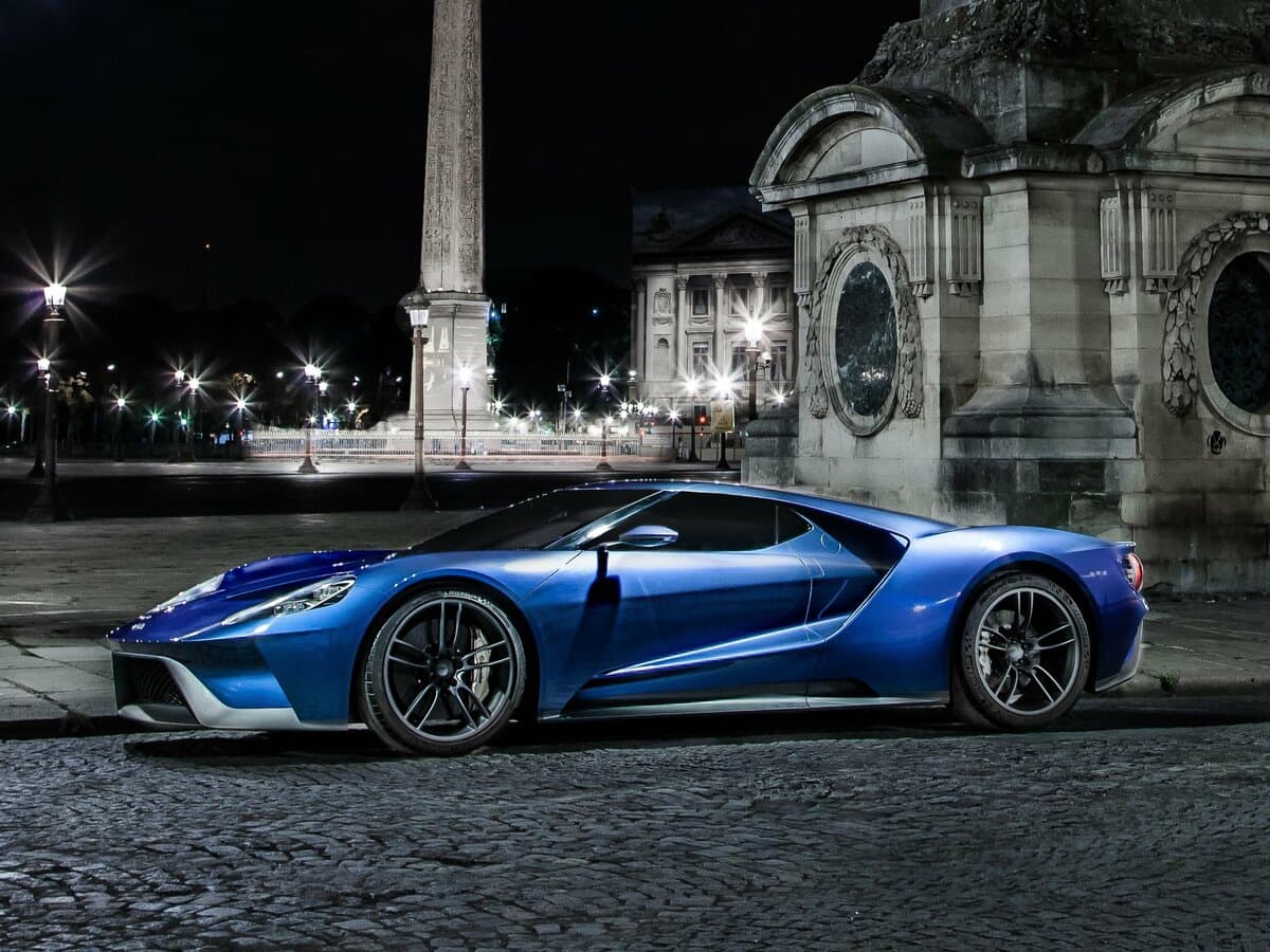 Ford GT II — Yandan