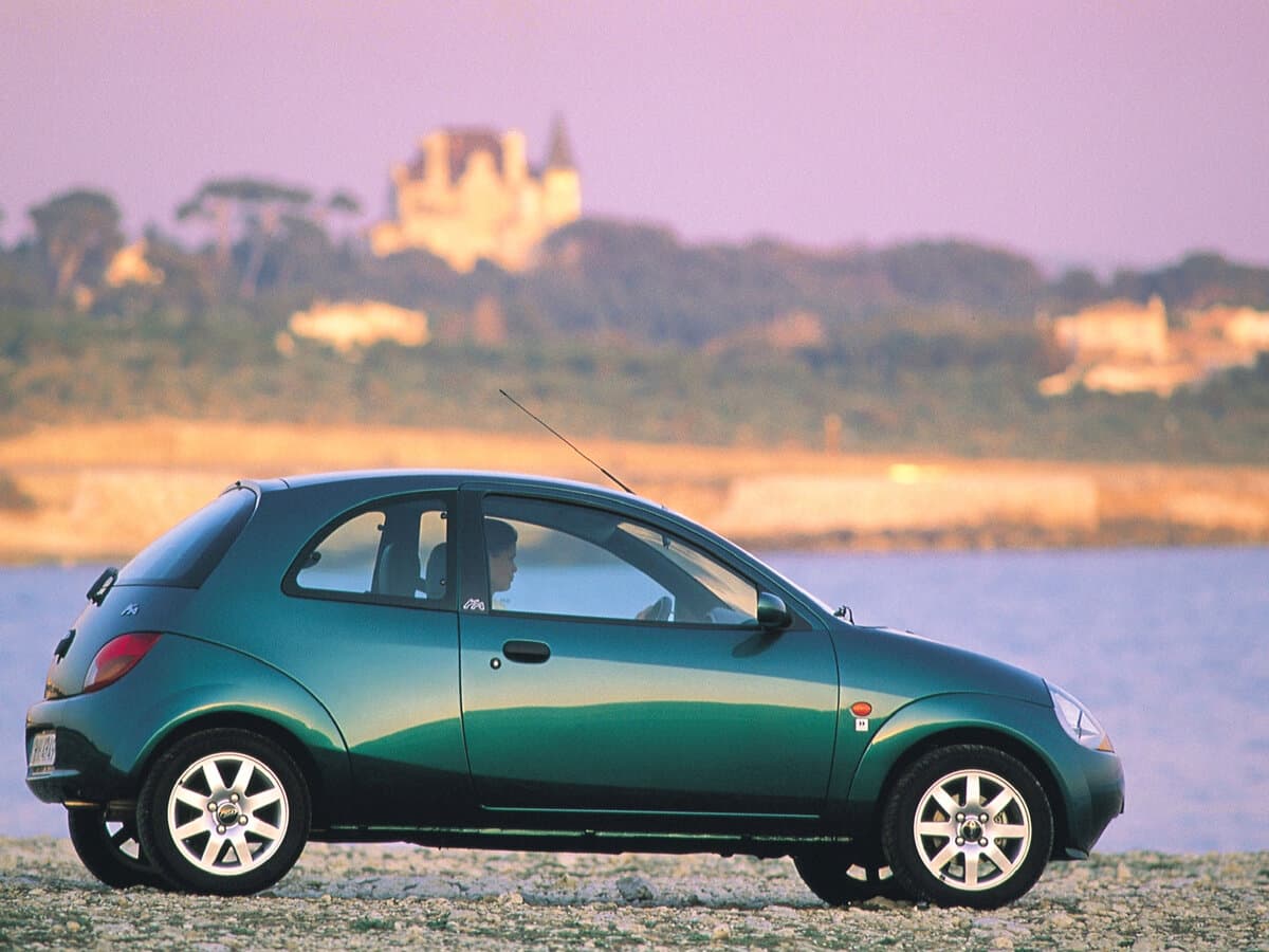 Ford KA I — Yandan