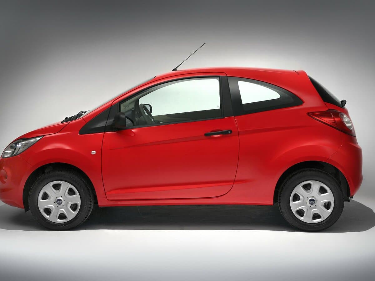 Ford KA II — Yandan