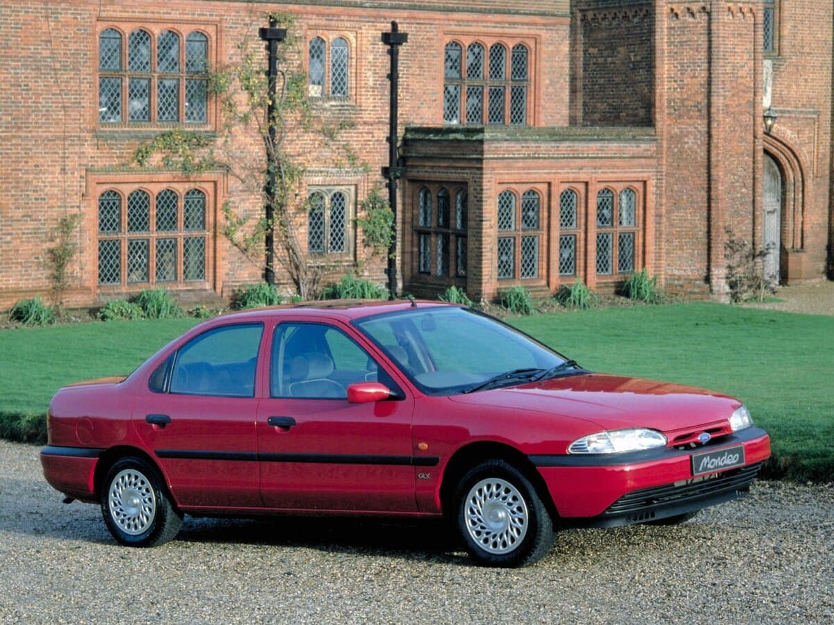 Ford Mondeo I — Yandan
