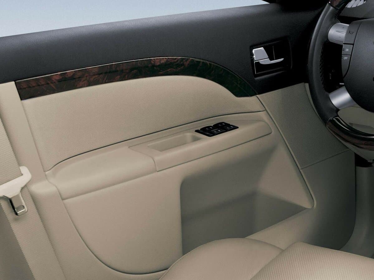 Ford Mondeo III — Qapı