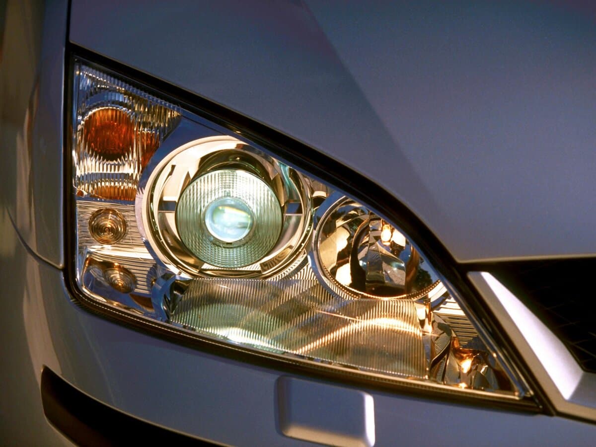 Ford Mondeo III — Fara