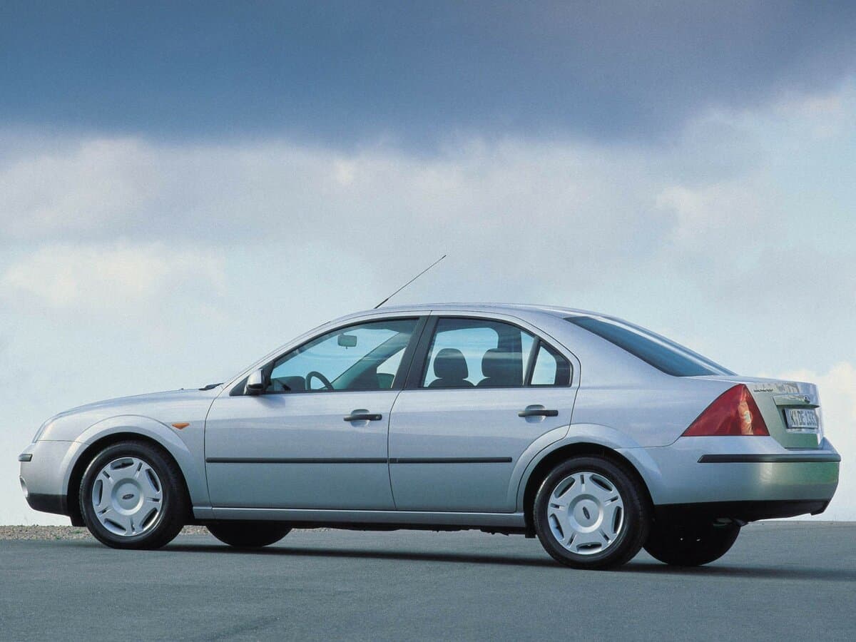 Ford Mondeo III — Yandan