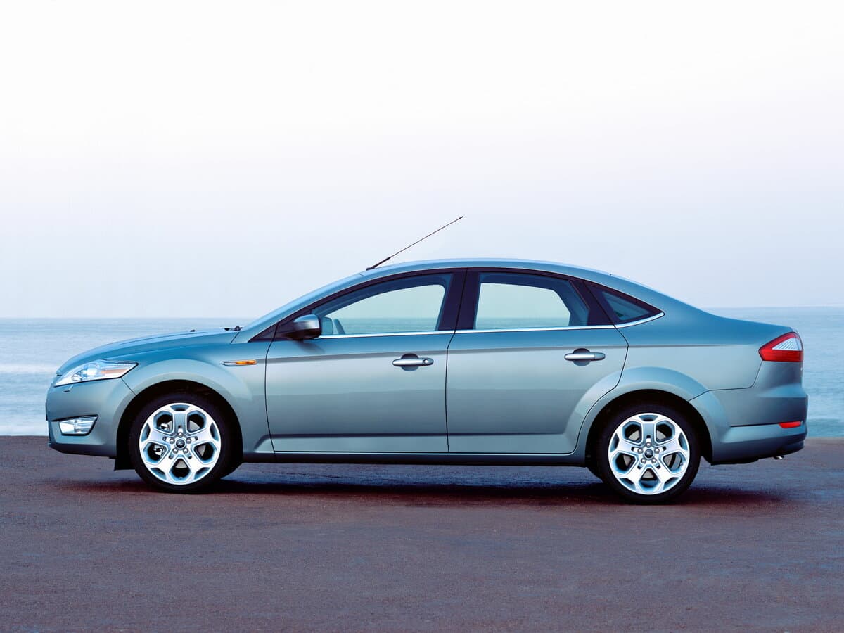Ford Mondeo IV — Yandan