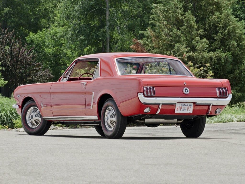 Ford Mustang I — 3/4 arxadan