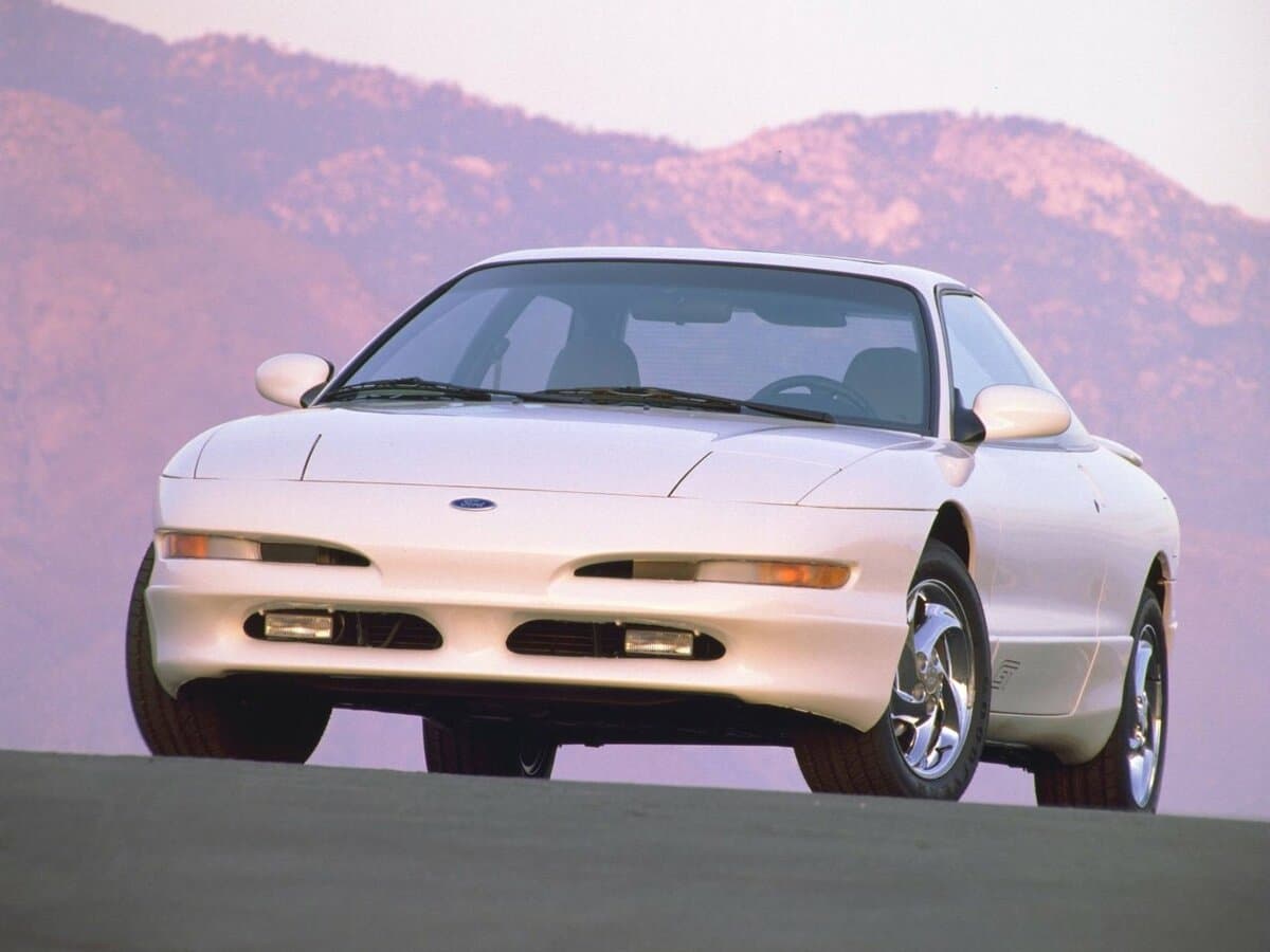 Ford Probe II — Öndən