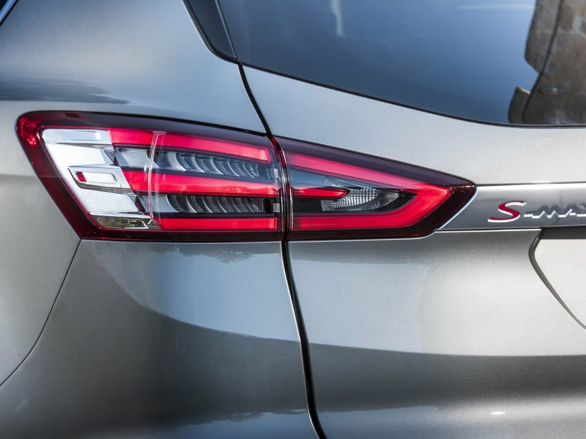 Ford S-MAX II — Detal