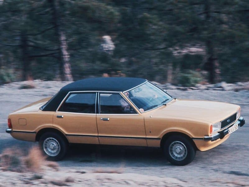 Ford Taunus II — Yandan