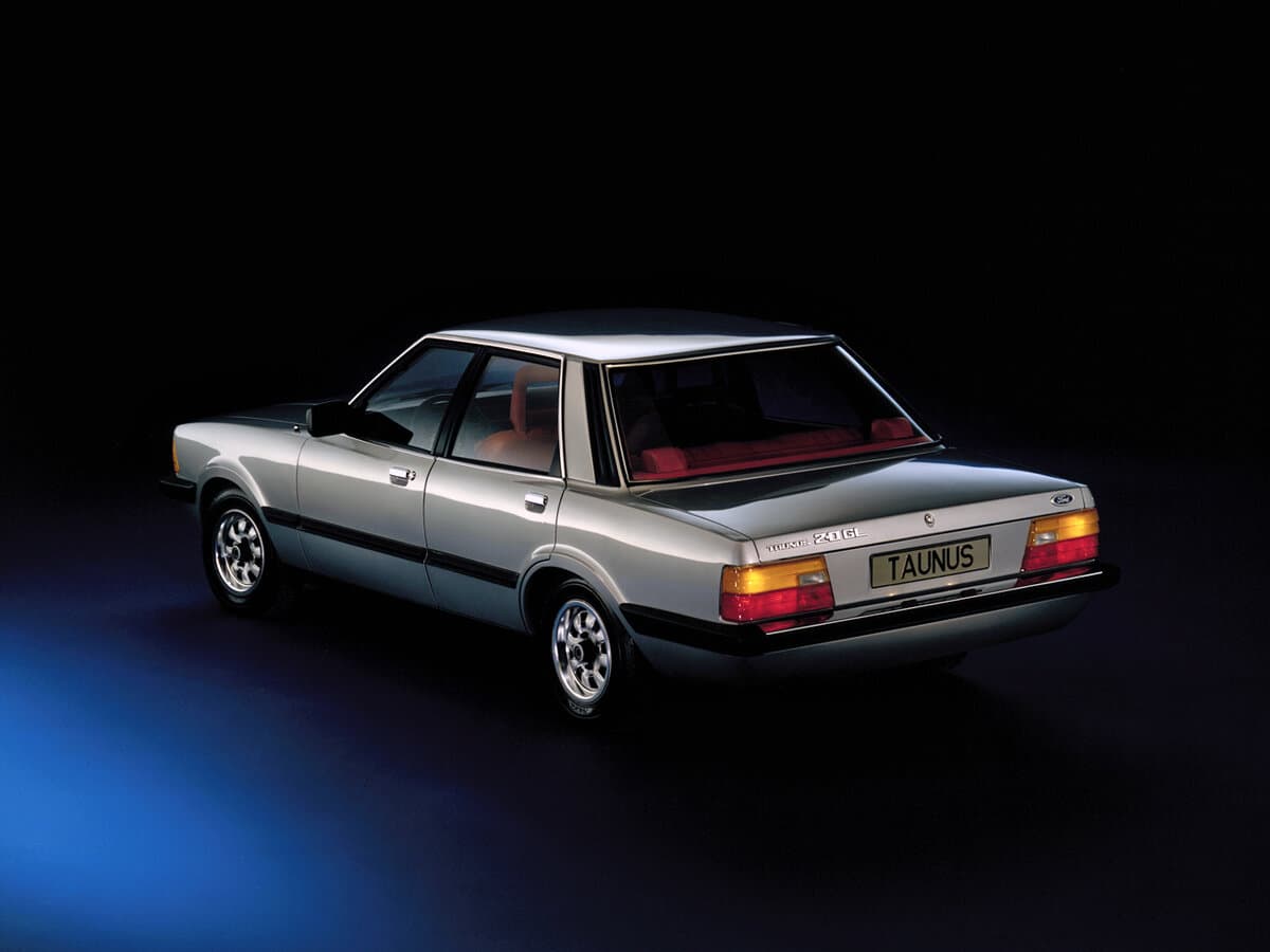 Ford Taunus III — 3/4 arxadan