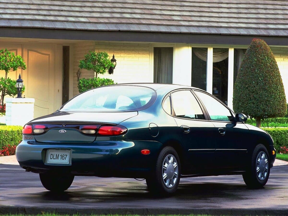 Ford Taurus III — 3/4 arxadan