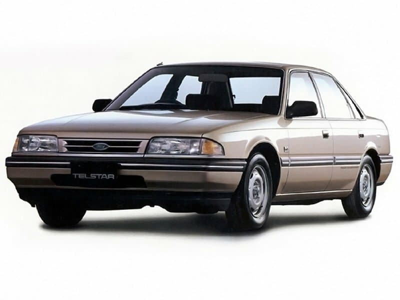 Ford Telstar II — Öndən