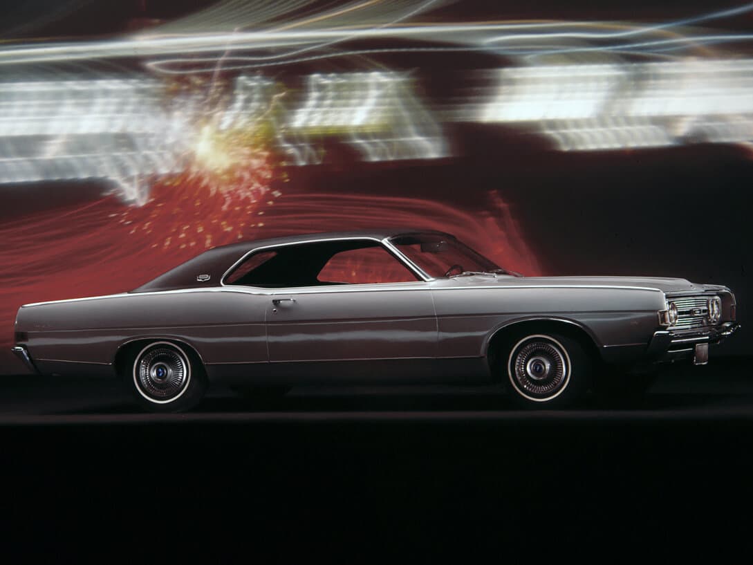 Ford Torino I — Yandan