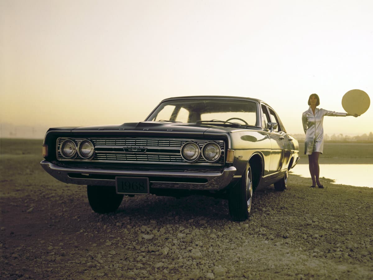 Ford Torino I — Öndən