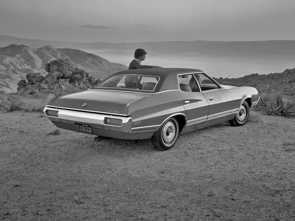 Ford Torino III — 3/4 arxadan
