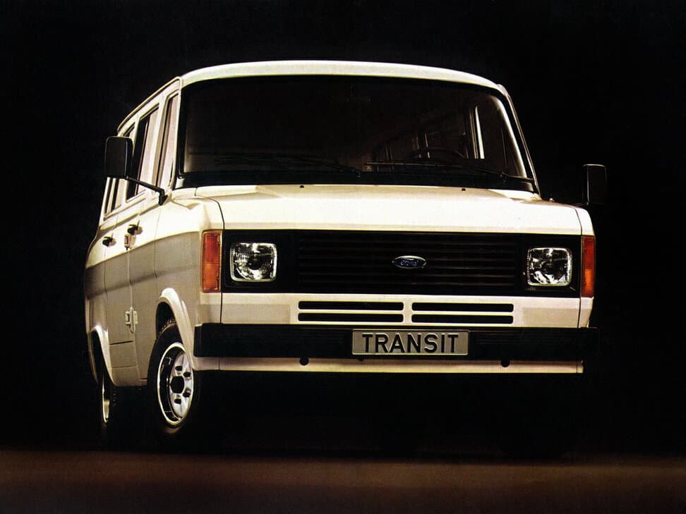 Ford Transit III — Öndən