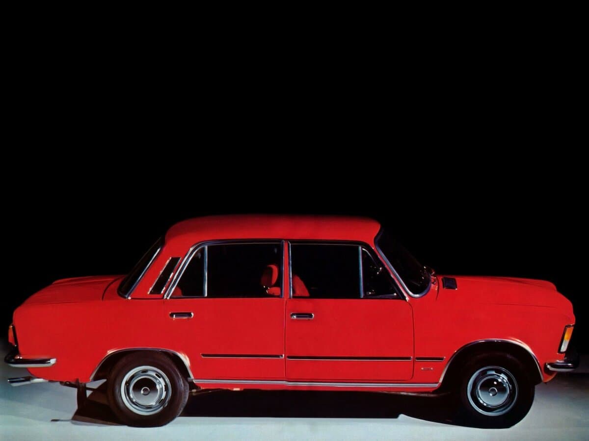 FSO 125p 1967 – 1992 — Yandan