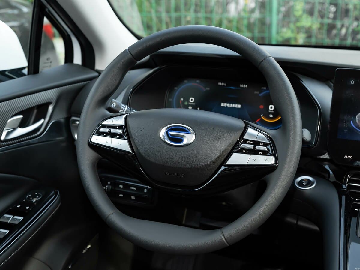 GAC EA6 I — Sükan