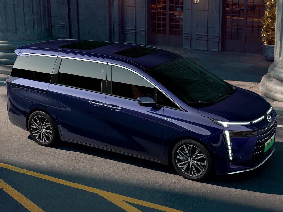 GAC Trumpchi E8 I — Yandan