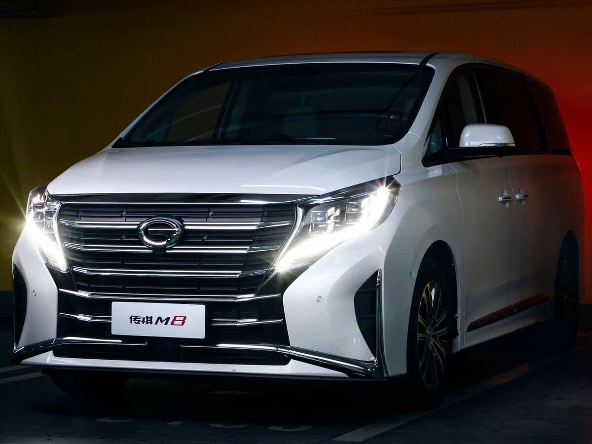 GAC Trumpchi M8 I — Öndən