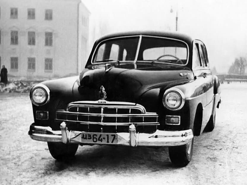 Qaz 12 Zim 1948 – 1960 — Öndən