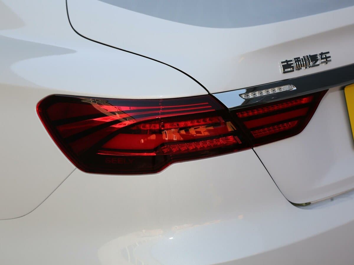 Geely Binrui I — Detal