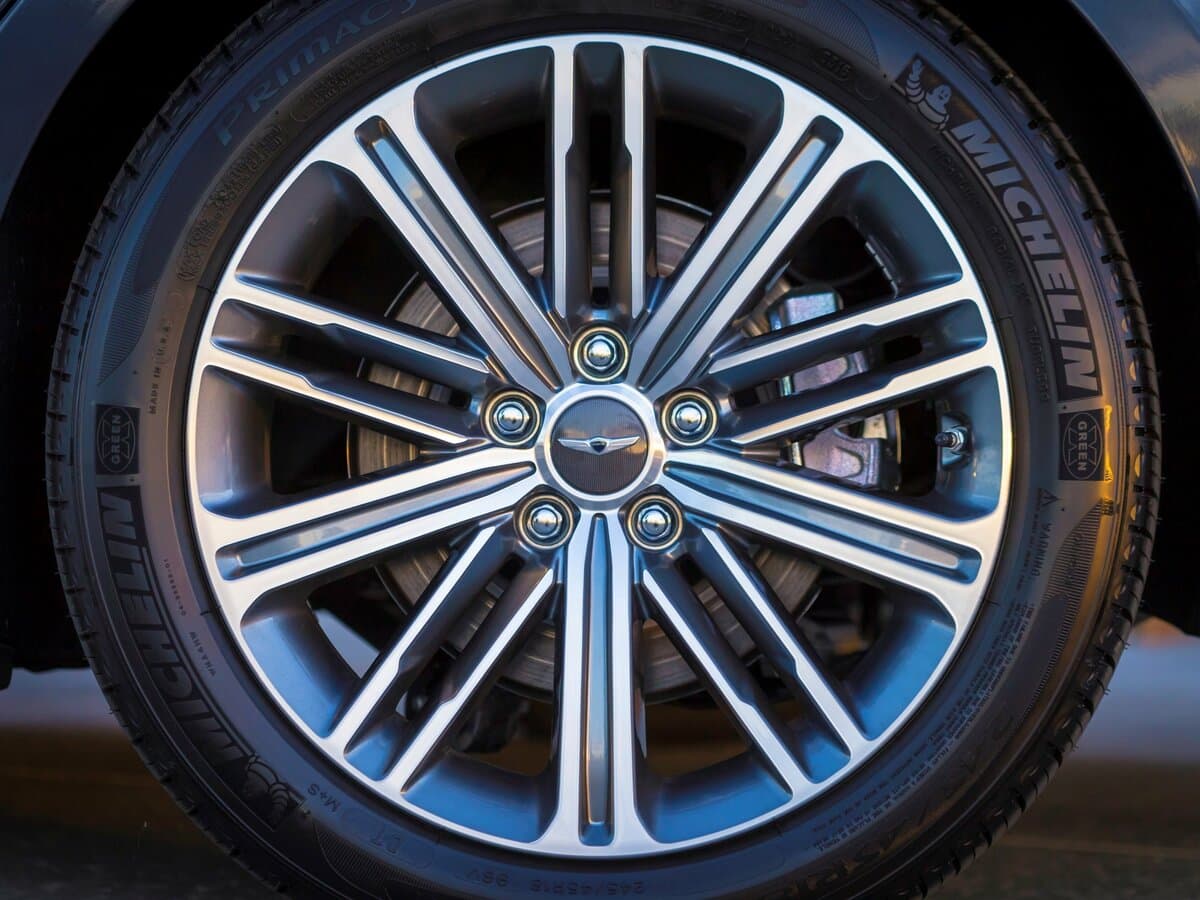 Genesis G80 I — Təkər