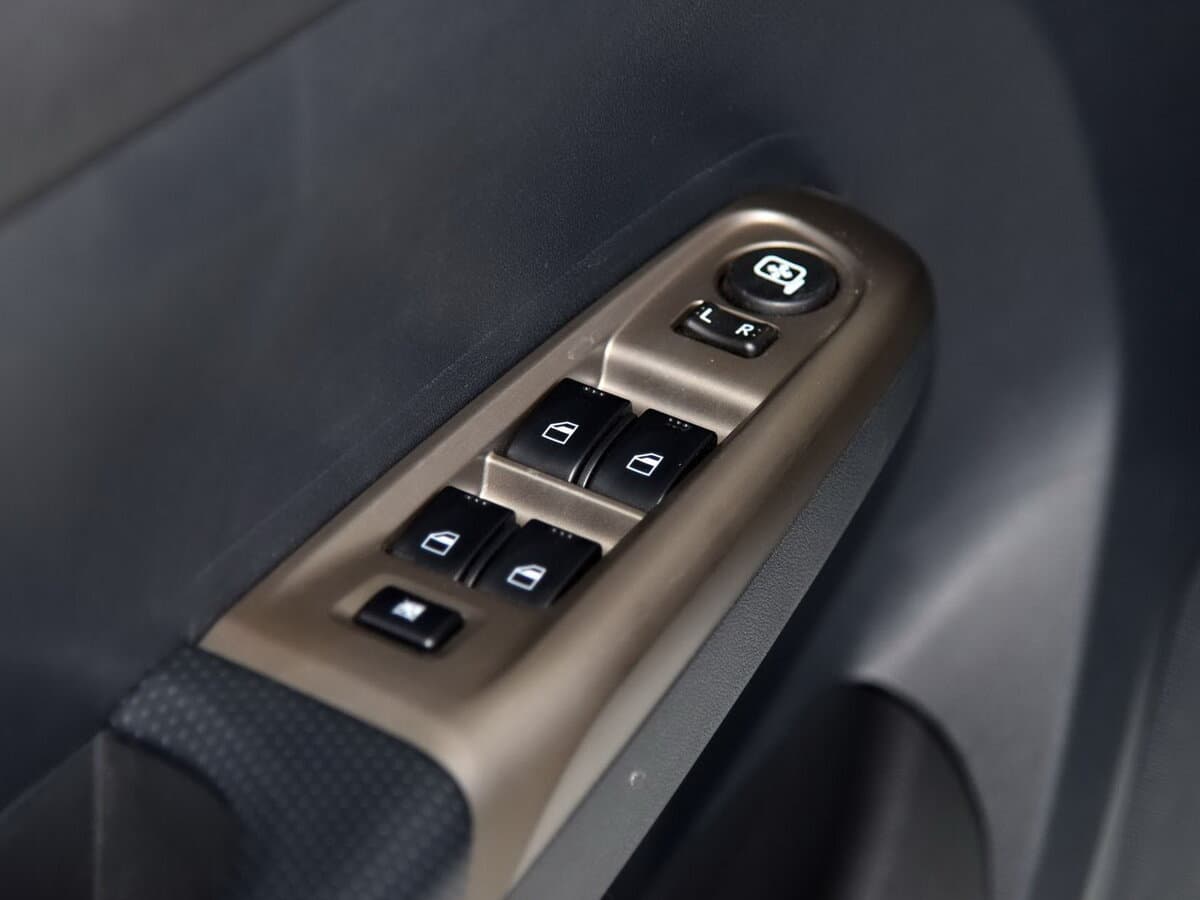 Haima E3 I — Qapı