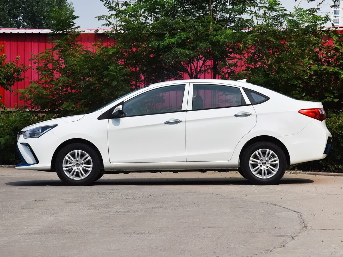 Haima E3 I Restayling — Yandan
